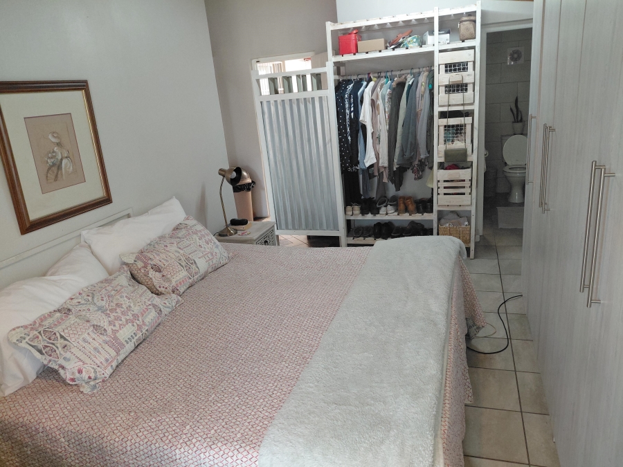 4 Bedroom Property for Sale in Bothasrus Eastern Cape